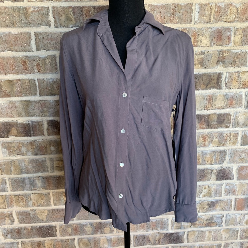 Fidelity button up blouse new with tags size small